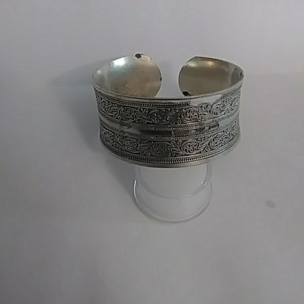 Silver cuff bracelet